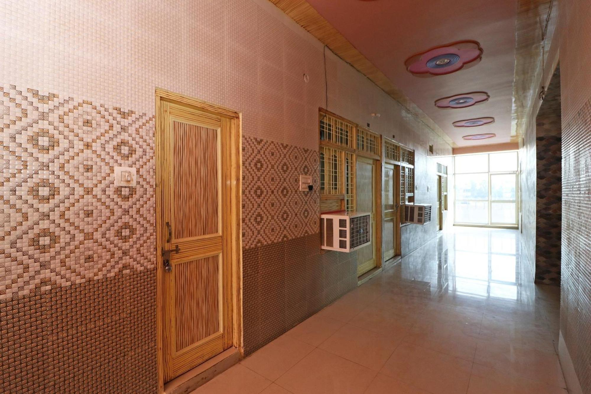 Hotel O Ch. Jyoti Hotel & Restaurant Dharuhera Exterior photo